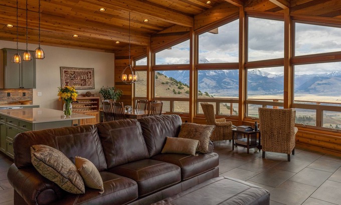 Emigrant House | Emigrant Peak Vista -Incredible Sky High Views of Paradise Valley On 27 Acres