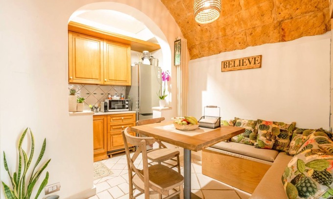 Old Town Apartment | Emma - Cozy Residence