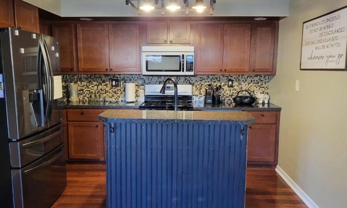 LaGrange House | Emma's Place