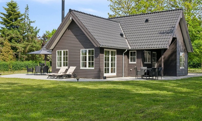 Tranekaer House | "Emmalina" - 1.3km from the sea by Interhome