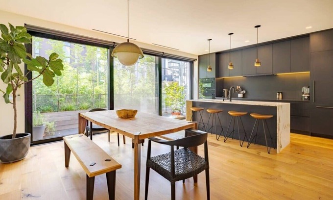 Williamsburg House | Empire House by RoveTravel | 3BR TH w/Courtyard