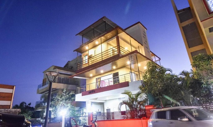 Kune N.m. Villa | Empyrean stays 4BHK Veronica Villa