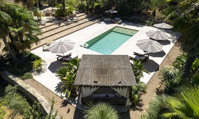 Sant Joan de Labritja Villa | Enchanted family Retreat Villa only 5 Minutes from Santa Gertrudis and Lorenzo