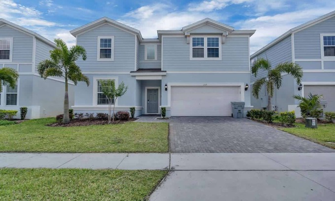 Davenport House | Enchanted Escape Villa