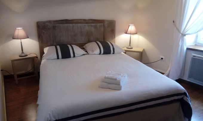 Soturac Cottage | Enchanting and bucolic setting ideal for family holidays.