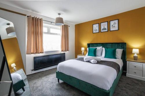 Stockton-on-Tees House | Enjoy 4 Br House Perfect For Family Friends & Work