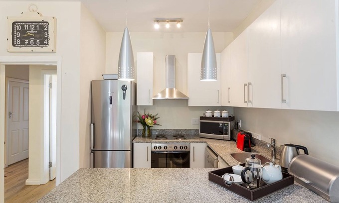 Stellenbosch Apartment | Enjoy privacy in your own small garden apartment in the heart of Stellenbosch