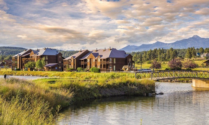 Pagosa Springs Resort | Enjoy the Crisp Mountain Air on the Pinon Lake w/Golf, hiking, skiing, riding and fishing