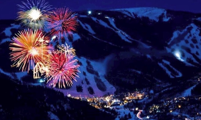 Avon Condo | Enjoy the Holidays in a Colorado Mountain Loft