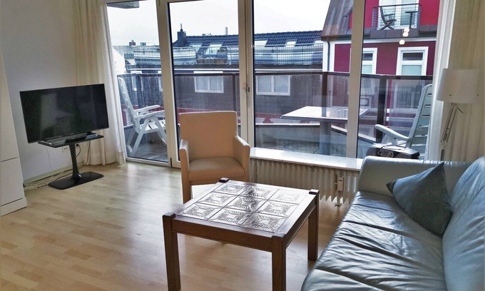 Norderney Apartment | Enjoy the sound of the sea from your balcony - Eurohof 22