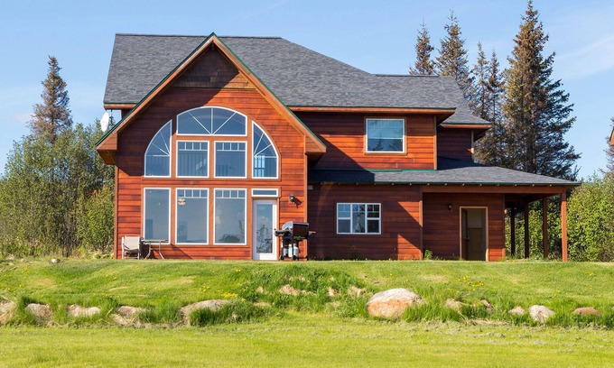 Fritz Creek House | Enjoy The Views Of The Spit, Kachemak Bay And The Glaciers.