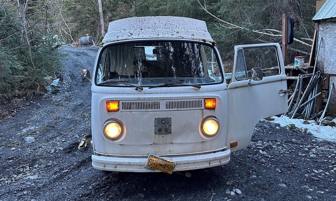 Bear Creek House | Enjoyable 1-bedroom RV in Seward
