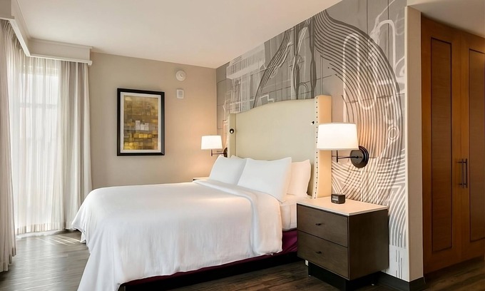 Berkeley Heights Hotel | Ensuring a Very Comfortable & Memorable Stay! Indoor Pool, Free Breakfast!