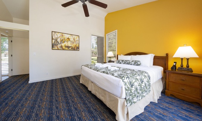 Princeville Hotel | Ensuring a Very Comfortable & Memorable Stay! Free Parking Onsite, Pool!