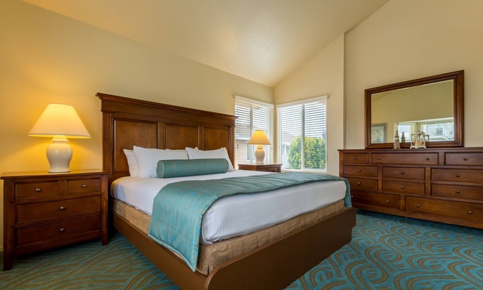 Oxnard Shores Hotel | Ensuring a Very Comfortable with a 2 Bedroom Condo! Kitchen, Free Parking!
