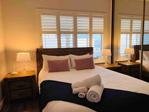 Glenelg North Apartment | entire beachfront apartment 5 Esplanades seaviews