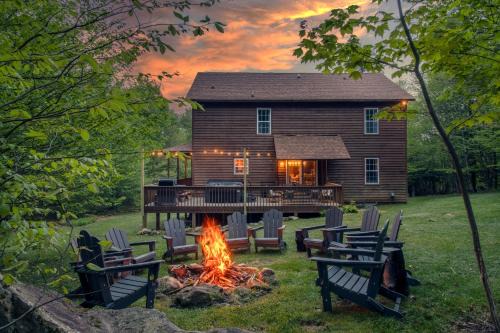 Sugar Mountain House | Entire cabin on Sugar Mountain