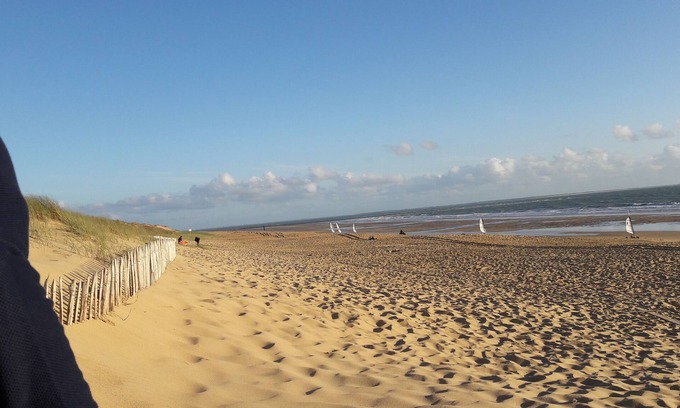 St Benoist-sur-Mer House | Entire house with flair