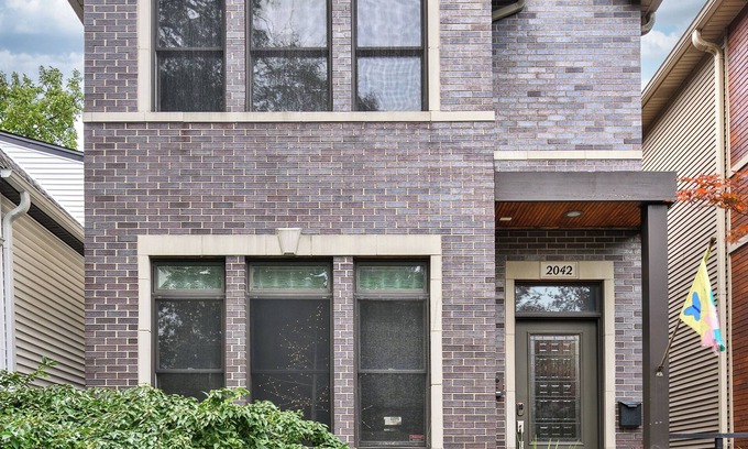 Palmer Square House | Entire Home in Historic Logan Square with private backyard, parking available.