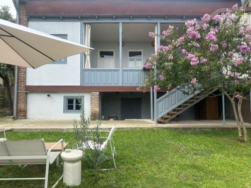 Telavi House | Entire House & Garden - Chokhelis' Telavi Retreat