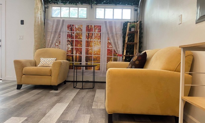 Lake Eola Heights Apartment | Eola’s Garage Charming 1-bedroom Suite w WiFi, in vibrant DTO