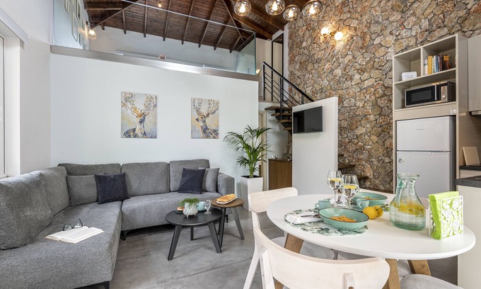 Marmari Apartment | EPTA Houses