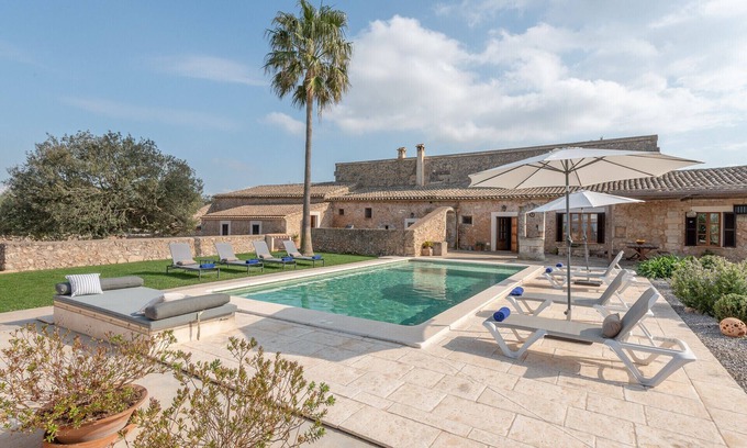 Vilafranca de Bonany Ski Chalet | Es Castellot Vell - Villafranca de Bonany