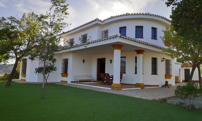 Villanueva del Rosario Other | The Arrejadero Farmhouse