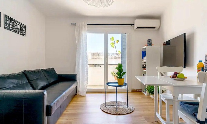 Belsunce Apartment | Escale St Charles - 150m de la Gare, vue sur Notre-Dame de la Garde