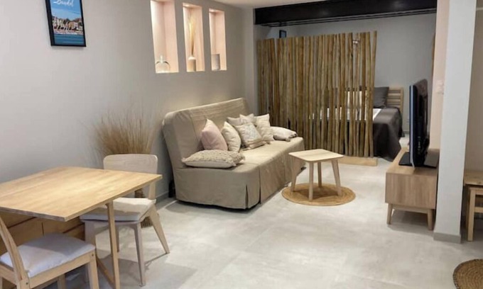 Belgentier Apartment | Escape to Provence