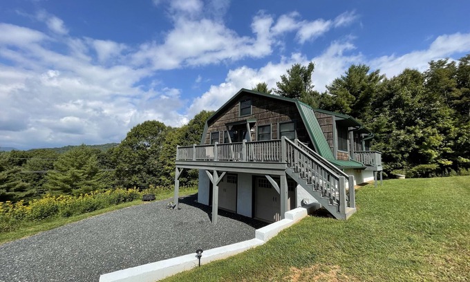 Fleetwood House | Escape to the Clouds: The Berry Barn Awaits You!