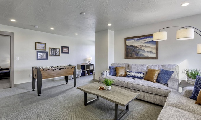 Washington House | Escondido 2323| Price Drop, Ping Pong table, near Sand Hollow and Quail Creek, SLP 19