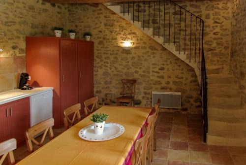 Colonzelle Apartment | Est