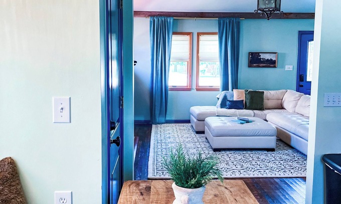 Amarillo House | Estate Carriage House with Historic Charm and Beauty