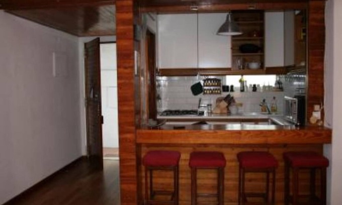 Carcavelos Apartment | Estoril coast! Apartment at 200m from the Beach with a private garden!