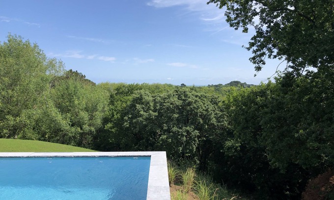 Behobie Villa | Etche Churria: Large villa with a sublime view of the Rhune and the ocean.