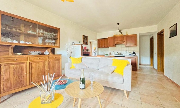 Caprarola Apartment | Etrusco Apartment, Centrale, Comodo, Spazioso