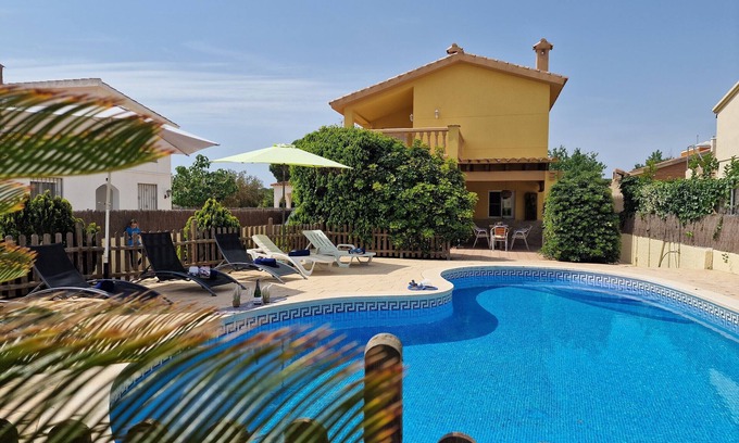 Riumar House | "Eva"@MARISOL: 300m to the beach, private pool, A/C, WiFi, dog beach