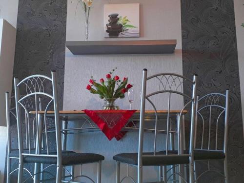 Holm House | Evening sun Comfortable holiday residence