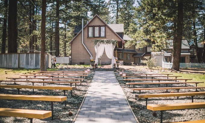 Frazier Park House | Evergreen Inn 🌲🌲🌲