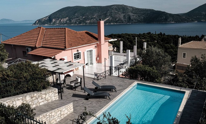 Evreti Villa | Evreti Villa in peaceful traditional village near Fiscardo