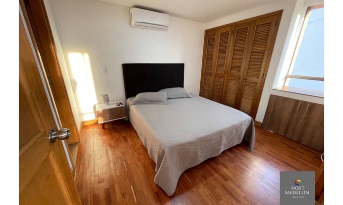 La Aguacatala Apartment | ☆EXCELLENT LOCATION EL POBLADO ☆215MB WIFI ☆A/C