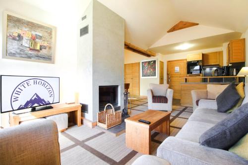 Flaine Apartment | Exceptional 3 bed Penthouse with fireplace and stunning views