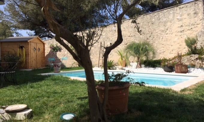Roucas-Blanc House | Exceptional apartment in villa with private pool and sea view