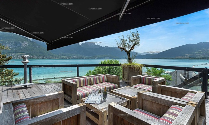 Sevrier House | Exceptional Hollywood Villa on the Shores of Lake Annecy