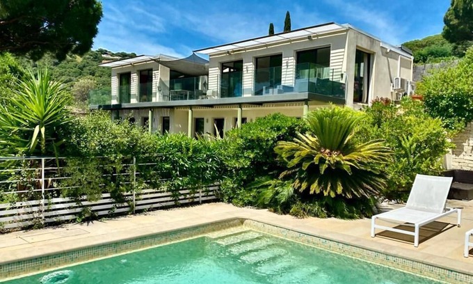 Ramatuelle Villa | Exceptional villa with direct access to Escalet beach near St-Tropez