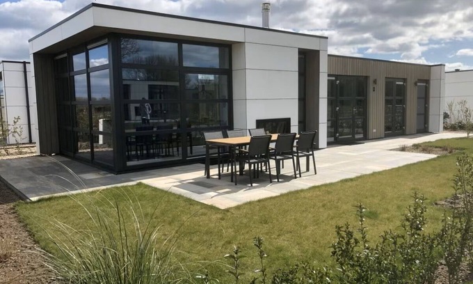Olburgen House | Exclusive Chalet IJssel Lodge - NEW: now with fence & AirCo
