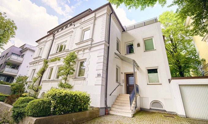 Traunstein Apartment | Exclusive "FRANK" holiday apartment in the heart of Traunstein