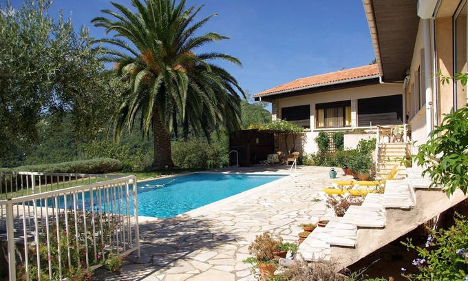 Claviers Villa | Exclusive Pet-Friendly Villa With Magnificent View