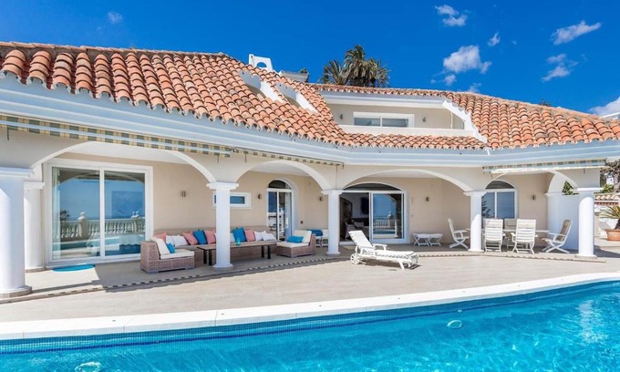Benahavis Villa | Exclusive villa with stunning view